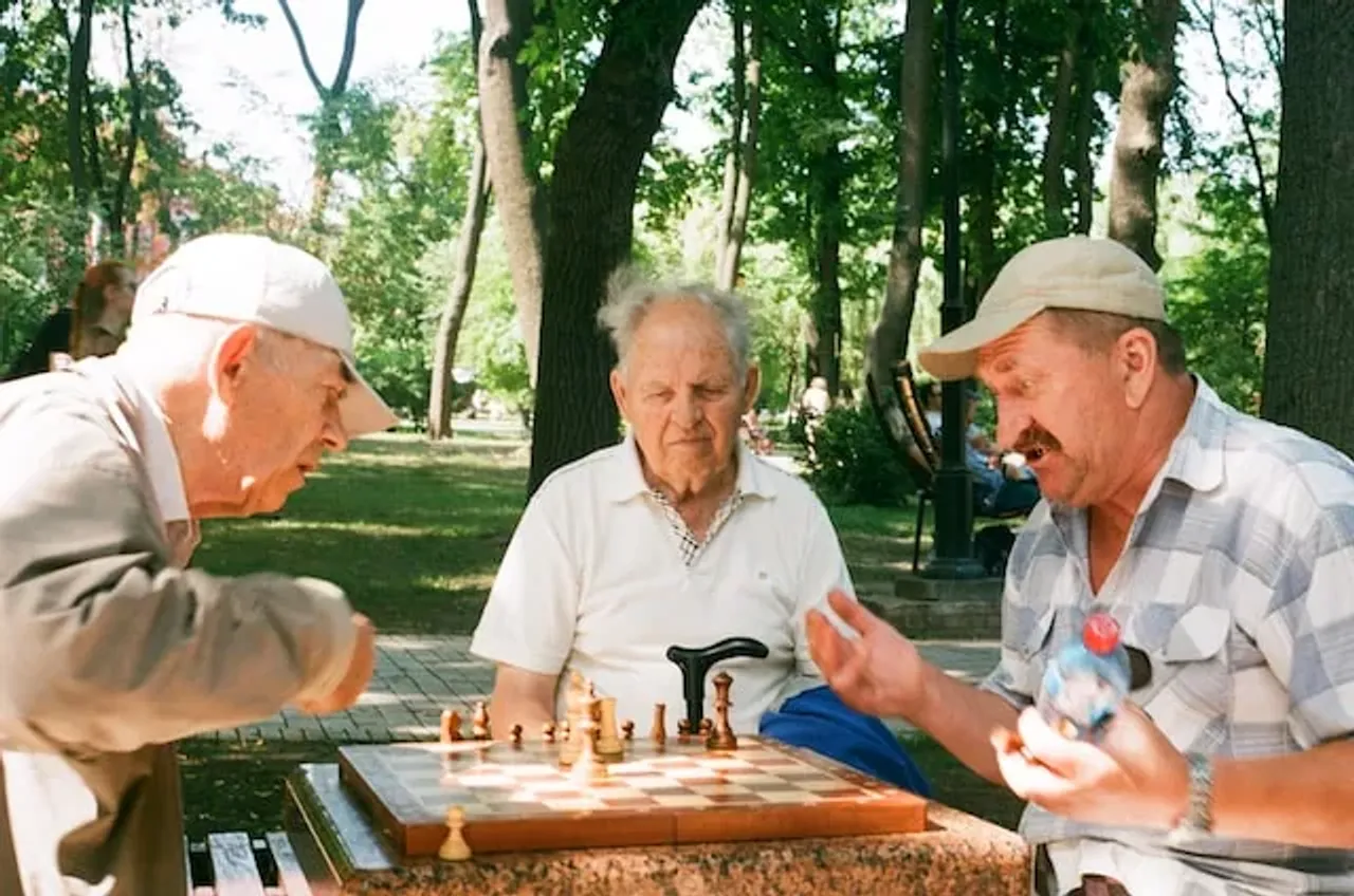 Keep the Conversation Going on Aging Says Mayor photo