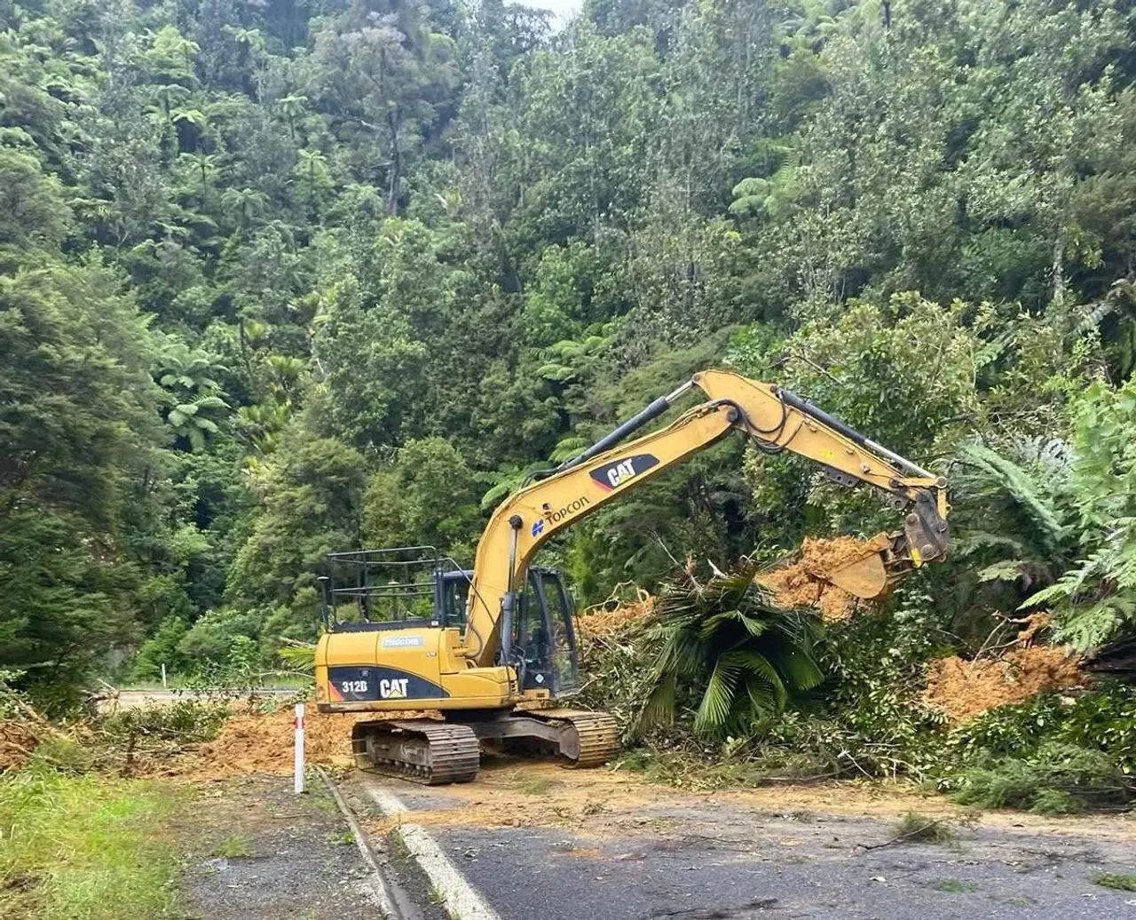 Hauraki Mayor on Storm Recovery photo