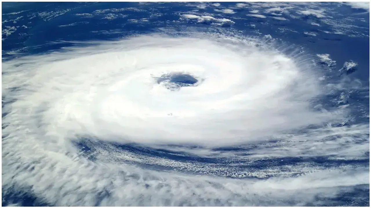 CYCLONE CODY COULD DIRECTLY IMPACT NZ EARLY NEXT WEEK photo